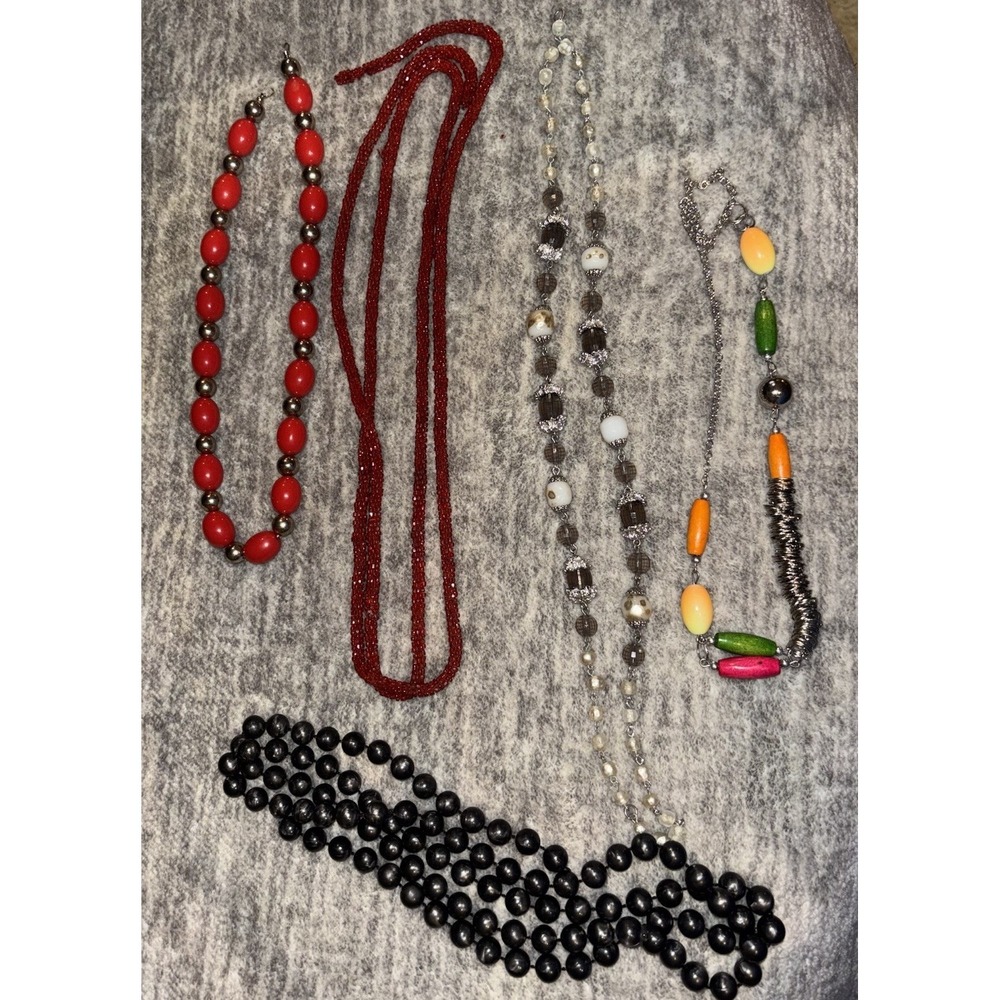 Vintage Necklaces. Lot 5 Necklaces Need REPAIR